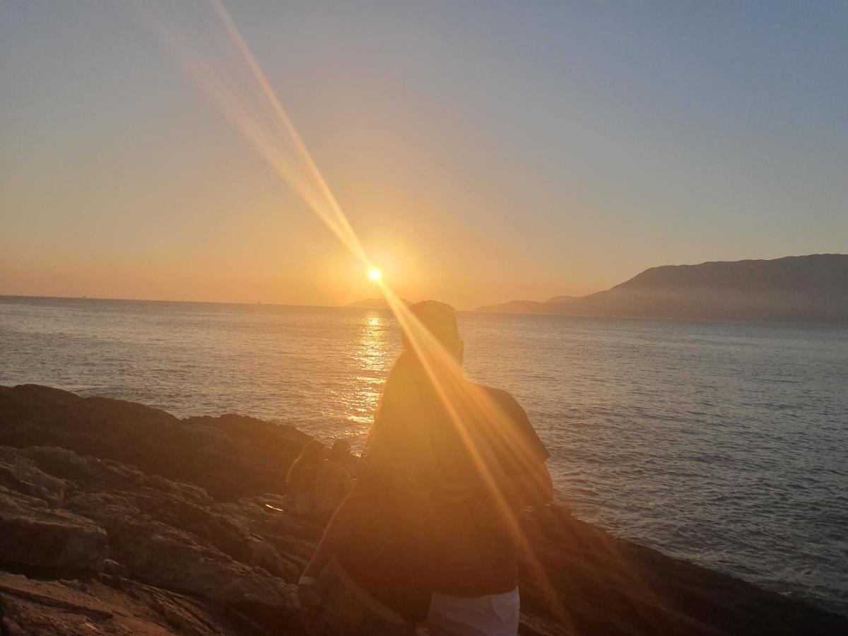 Bangalo Com Vista Para O Mar No Condominio Yacamim Ilhabela Praia Do Curral Kültér fotó